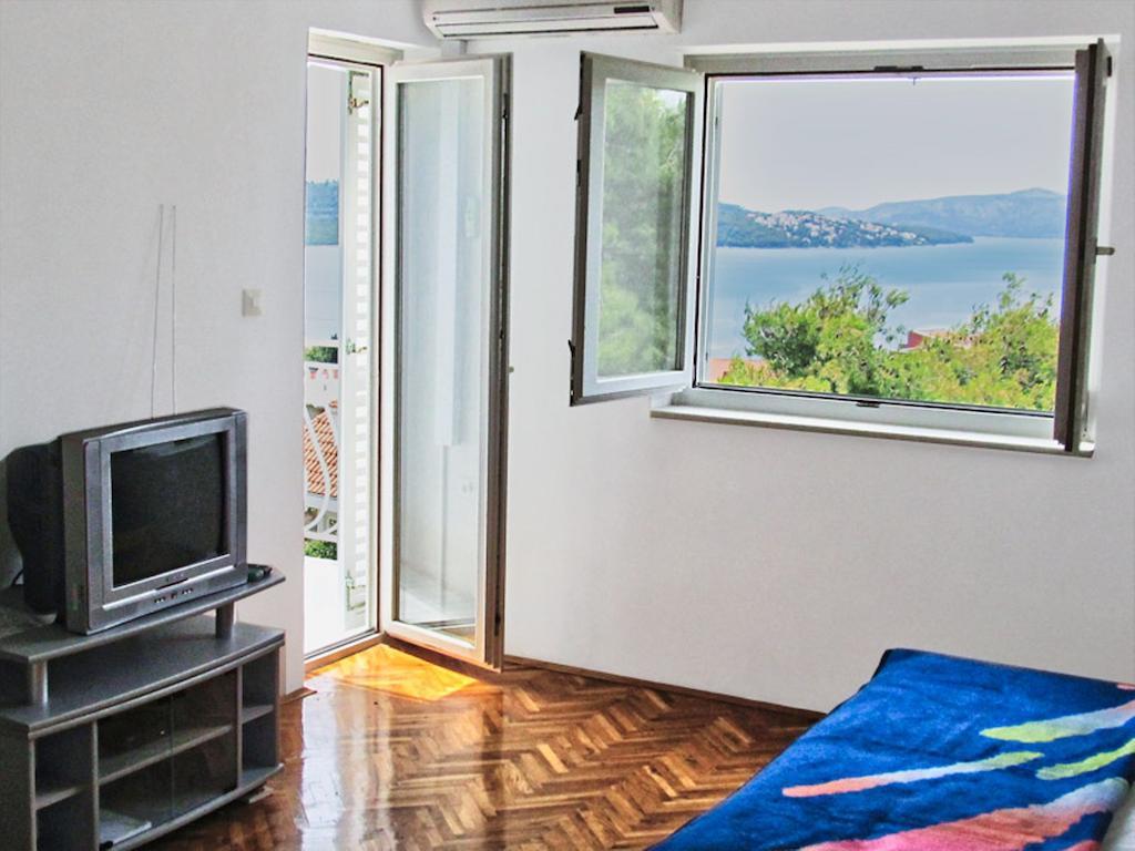 Ljiljana Apartment Okrug Gornji Δωμάτιο φωτογραφία